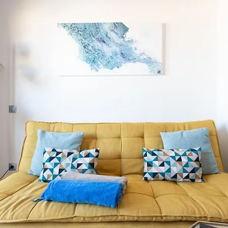 Casita Sunwaves- El 19 De Padre Cueto, Canteras