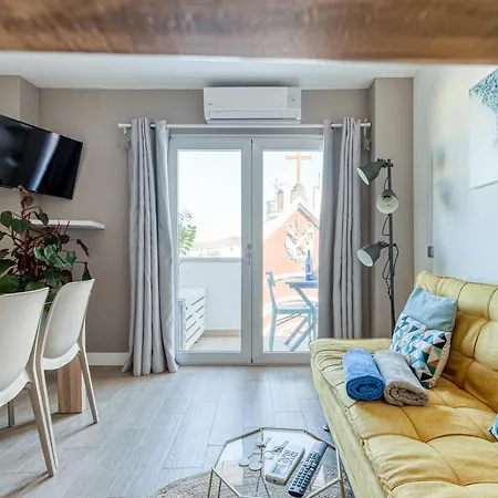 Casita Sunwaves- El 19 De Padre Cueto, Canteras *